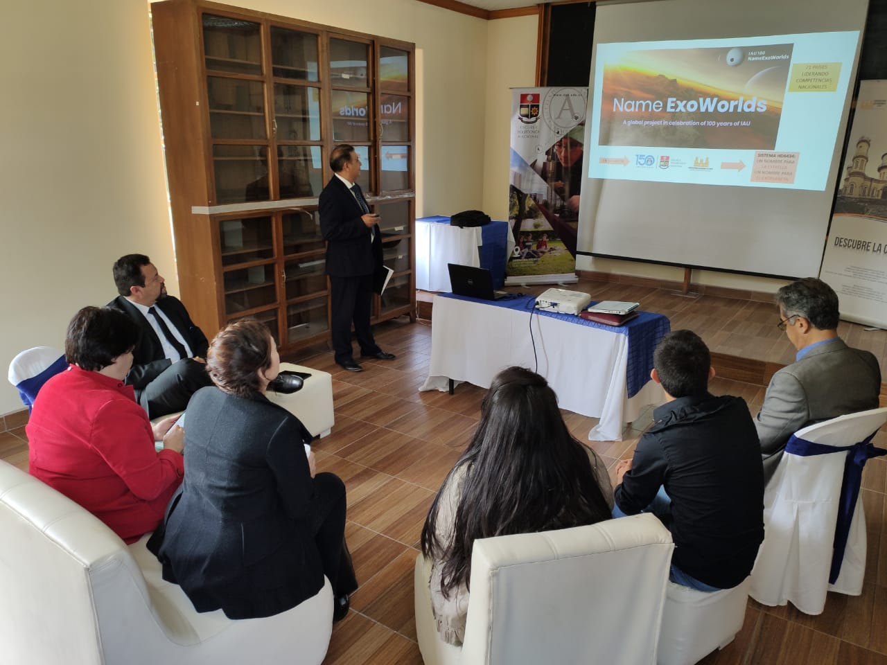 Comité Nacional elige los nombres finalistas para exoplaneta y su estrella